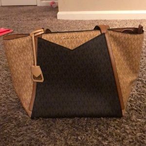 Authentic Michael Kors Handbag